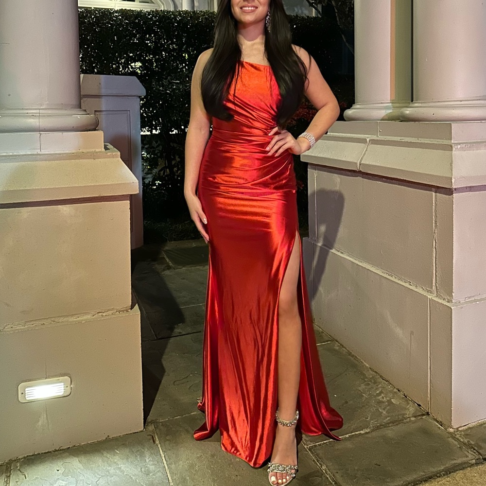 Red Sherri Hill Prom Formal One Shoulder Dress